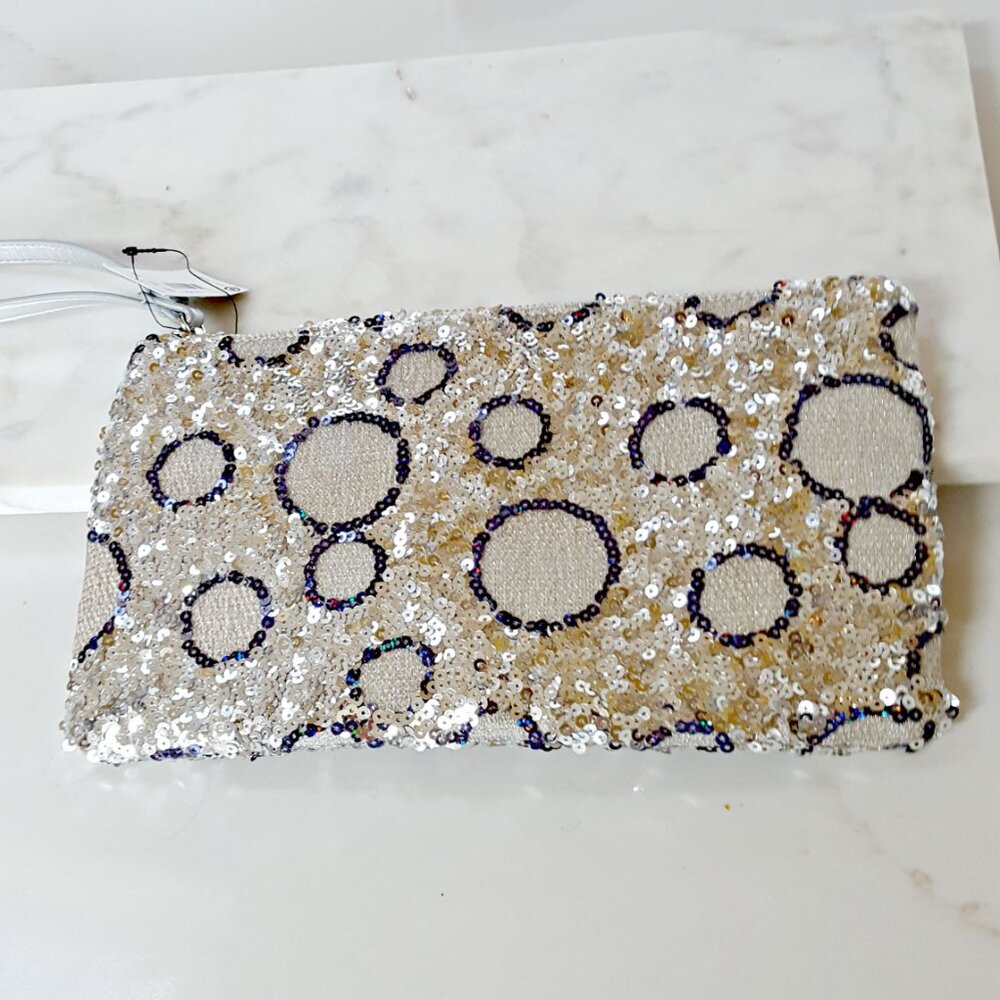 NEW! FUNKY SEQUIN WRISTLET CLUTCH BAG - Picture 2 of 4